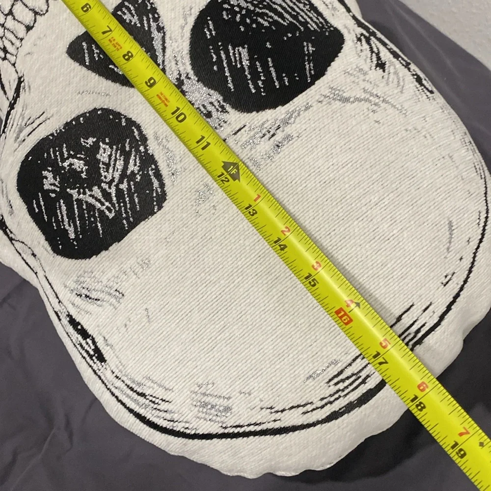 NWOT Skull Tapestry Throw Pillow , Large